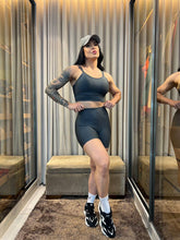 Conjunto Grey Allure – Estilo de Blogueira, Conforto de Quem Brilha