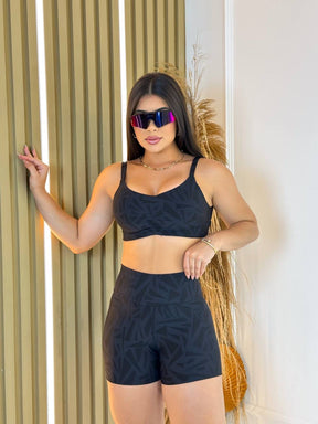 Conjunto Noir Abstract – Sofisticação em Cada Detalhe