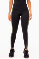 Calça legging preta com verde militar