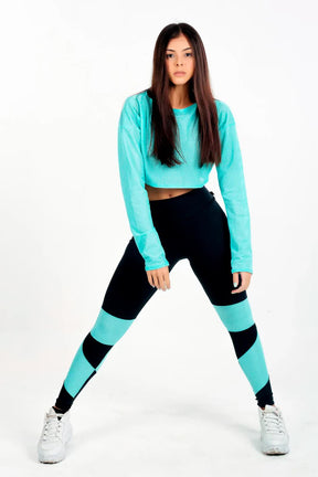 Conjunto Azul celeste - Cropped De telinha + Legging